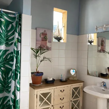 Feriehus Centro Ave Fenix Femés