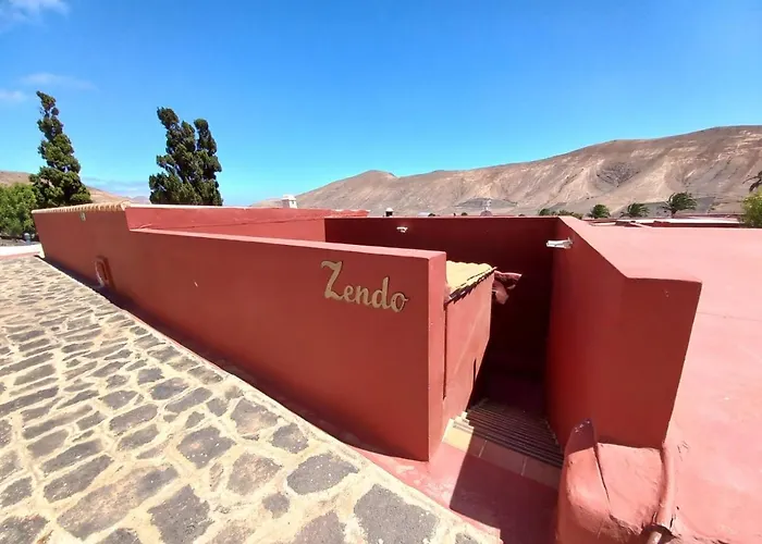 Centro Ave Fenix Femés