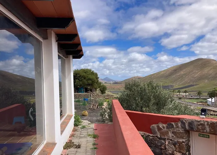 Centro Ave Fenix Semesterbostad *